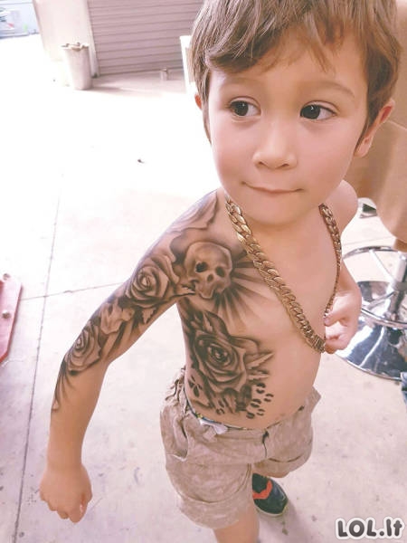 Tatuiruočių meistras padaro staigmeną ligotiems vaikams