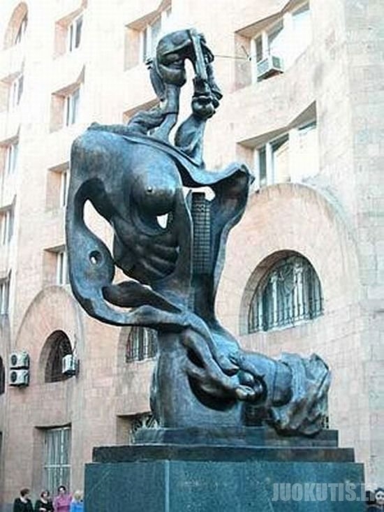 Skulptūros iš viso pasaulio