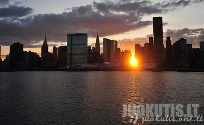 Saulėlydis Manhetene