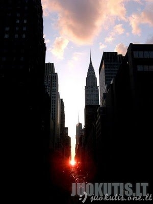 Saulėlydis Manhetene
