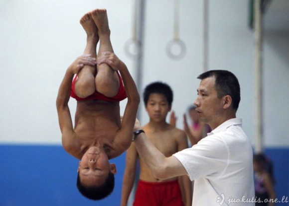 Gimnastikos mokykla Kinijoje