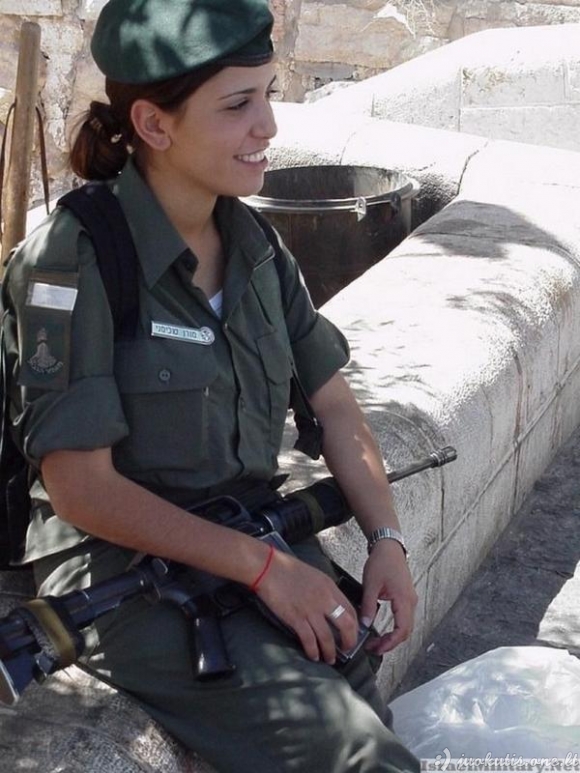 Moterys Izraelio kariuomenėje