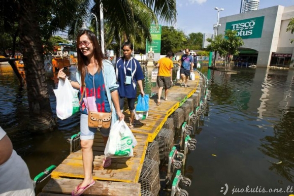 Kaip Tailande su potvyniais kovojama