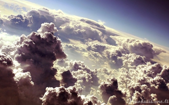 Gražiausios debesų nuotraukos