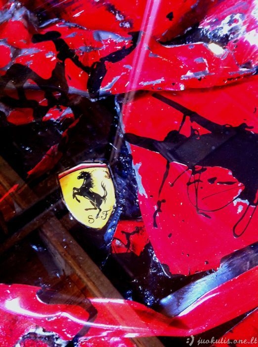 Ką daryti su sudaužytu Ferrari