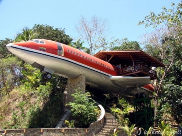 Viešbutis-lėktuvas Kosta Rikoje