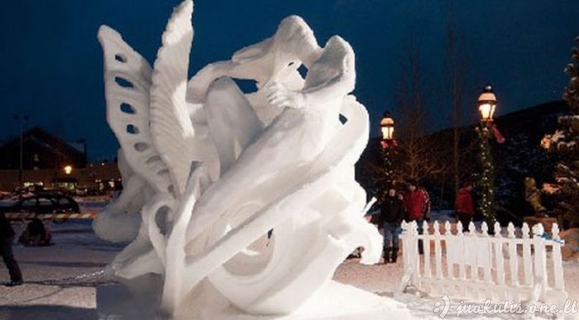 Sniego skulptūros