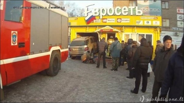 Rusijos keliai ir vairuotojai