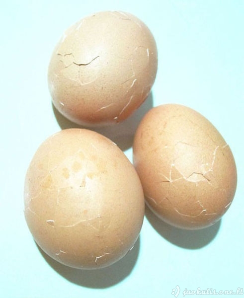 Kiaušiniai su marmuro efektu
