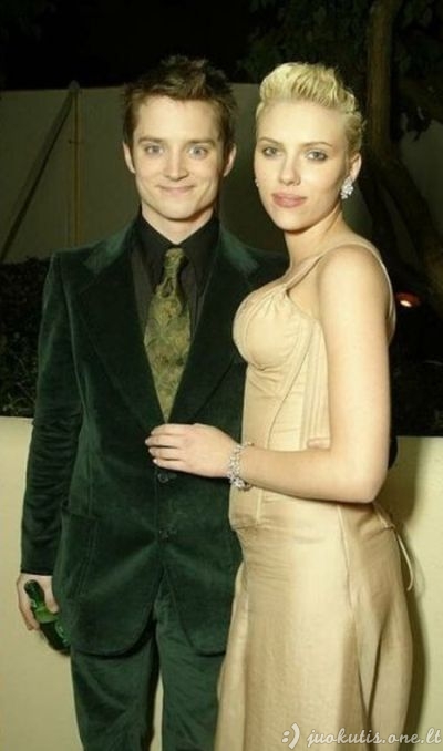 Elijah Wood ir Scarlett Johansson prieš 10 metų ir dabar