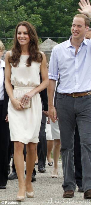 Kate Middleton turi daug suknelių ir tik vieną porą batų