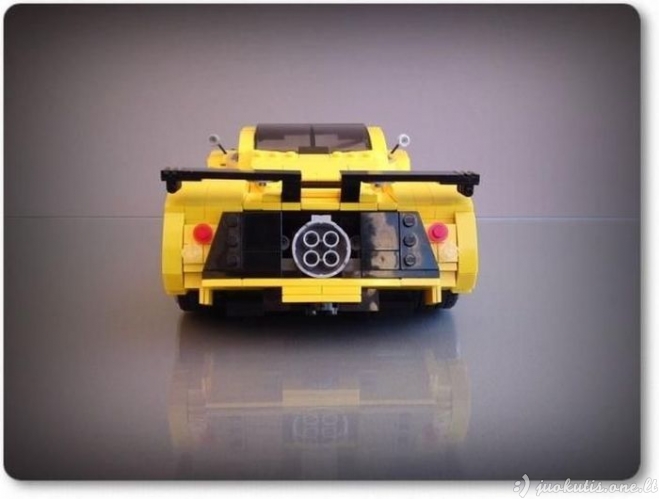 Mašinėlės iš Lego