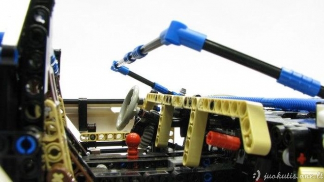 Mašinėlės iš Lego