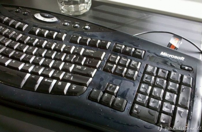 Ką galima padaryti su sena klaviatūra