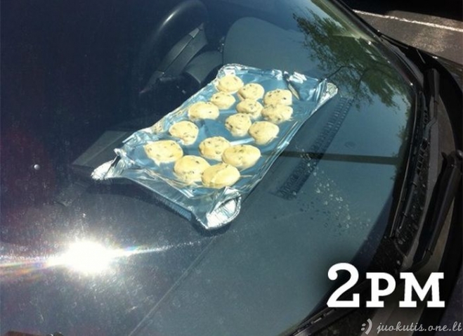 Vasarą sausainius galima iškepti automobilyje