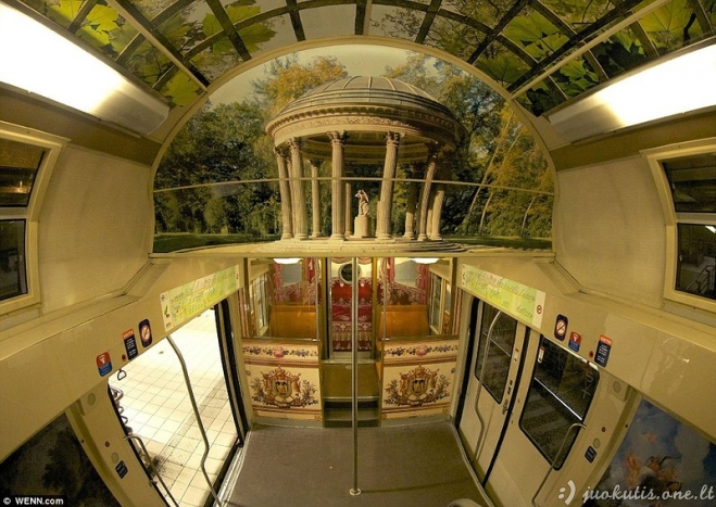 Paryžiaus metro traukiniu galima nukeliauti į pasaką