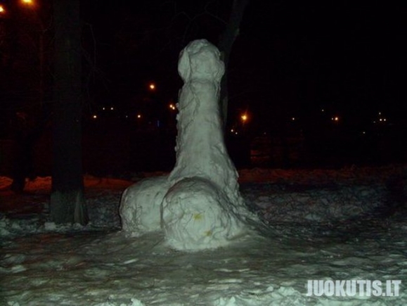 Sniego skulptūra