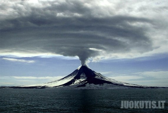 Ugnikalnio išsiveržimas