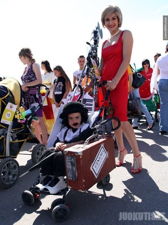Vaikų vežimėlių paradas