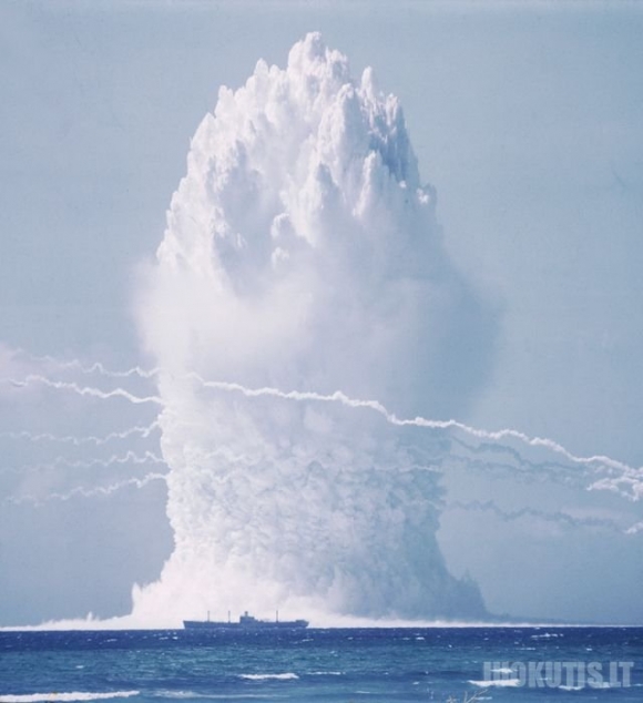 Atominių sprogimų nuotraukos
