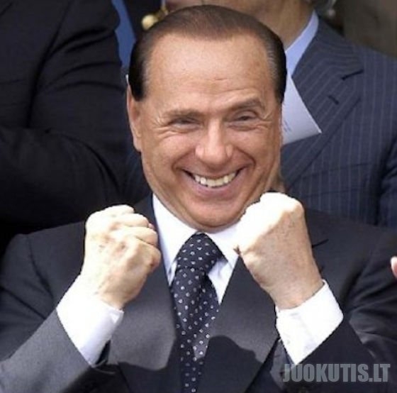 Silvio Berlusconi gestai