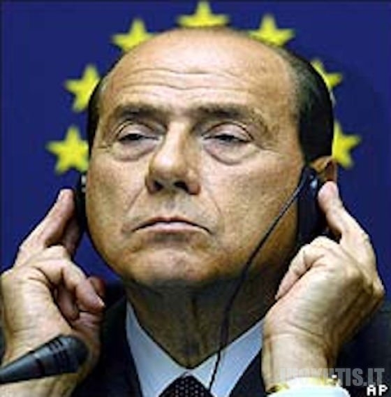 Silvio Berlusconi gestai