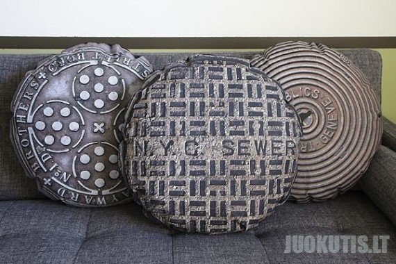 Liuko formos pagalvės