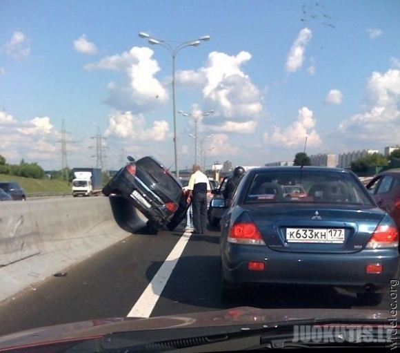 Neįprasti auto įvykiai. antra dalis