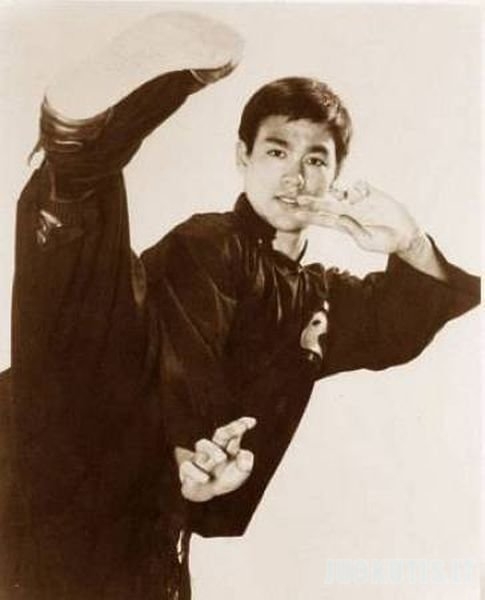 Nuotraukos iš šeimyninio Bruce Lee archyvo