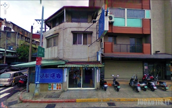 Google Street View kadrai. Antra dalis