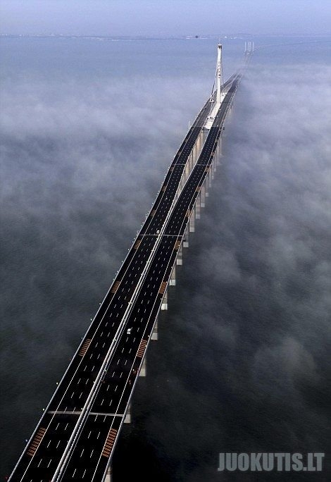Kinija stato milžiniškus tiltus