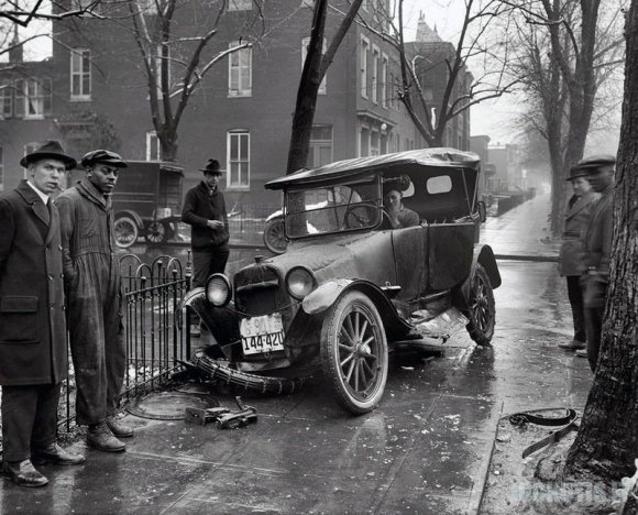 Retro automobilių avarijos