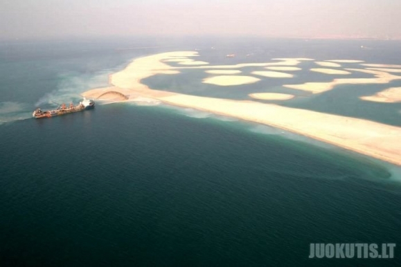 Žmogaus kurtos salos Dubajuje