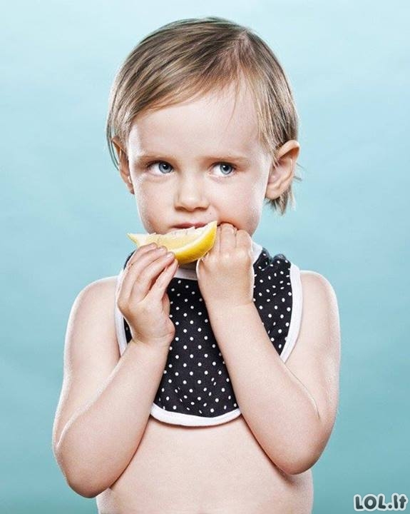 Vaikų reakcijos pirmą kartą paragavus citrinos