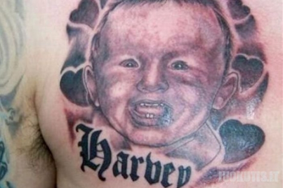 Nevykusios vaikų tatuiruotės
