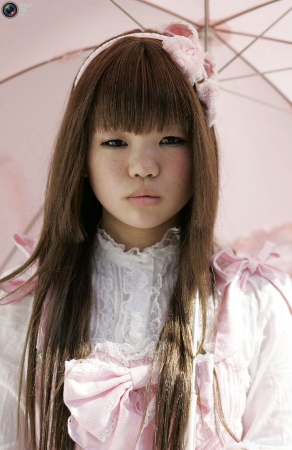 Japonų subkultūros: Ghotic Lolita