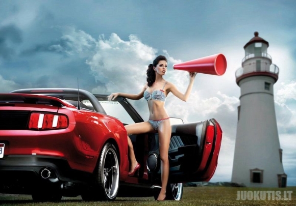 Gražios merginos ir automobiliai iš žurnalo \" Miss Tuning \" (12 nuotraukų)