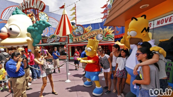 Atidarytas "Simpsonų" pramogų parkas
