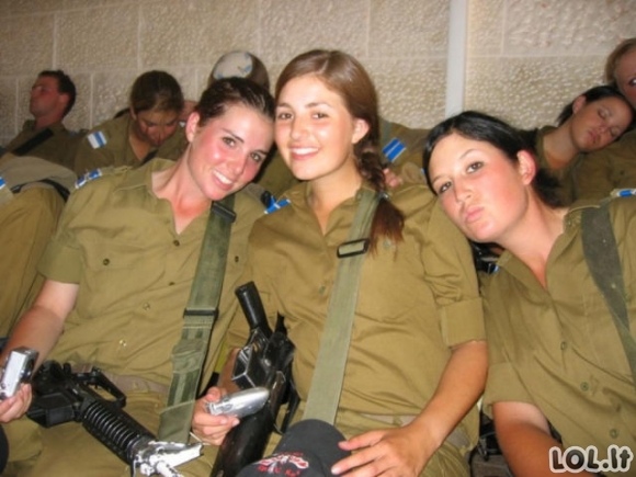 Gražutės armijos merginos