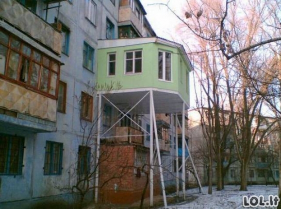 Keisti Rusijos balkonai