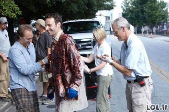 Kas lieka už kadro filmuojant "Walking Dead"