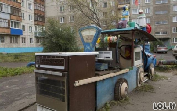 Beprotiškiausios vaikų žaidimų aikštelės Rusijoje [35 FOTO]