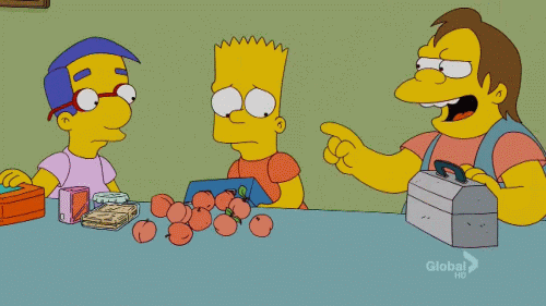 Nešvankūs juokeliai Simpsonų animaciniame filmuke (18 foto, 9 gifai)