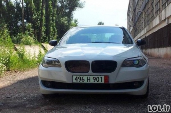 Kaip auksarankiai perdarė BMW E39