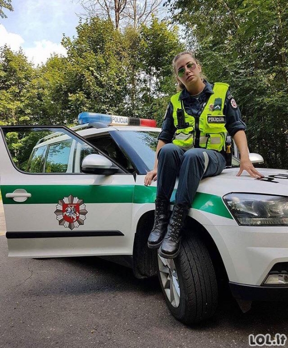 Profesionalumas ir grožis: Gražiausios Lietuvos policininkės, saugančios mus visą parą