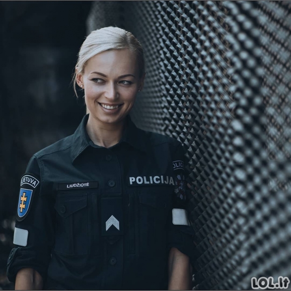 Gražiausios Lietuvos policininkės, saugančios mus visą parą
