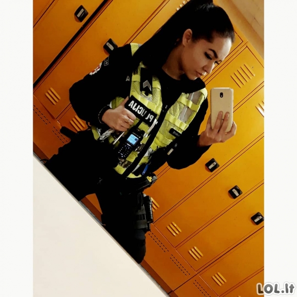 Profesionalumas ir grožis: Gražiausios Lietuvos policininkės, saugančios mus visą parą