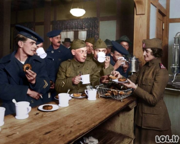 I-ojo pasaulinio karo nuotraukos - spalvotai! [GALERIJA]