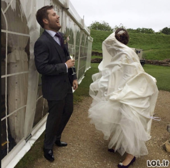 Nuotraukos iš vestuvių, kurias pamatę, griebsitės už galvos