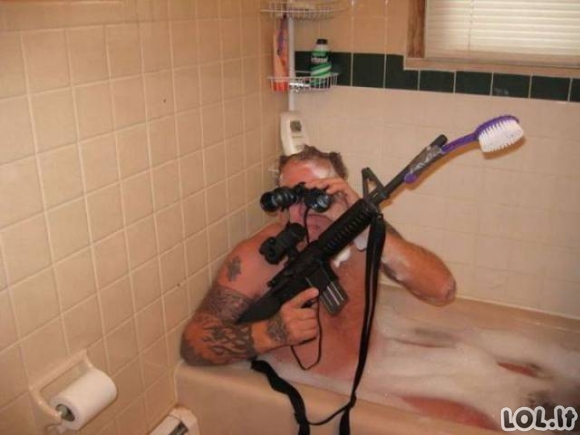 Juokingiausios nuotraukos iš vonios [GALERIJA]